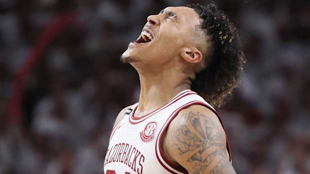 Razorbacks Jeremiah Davenport celebrates in win over Duke
